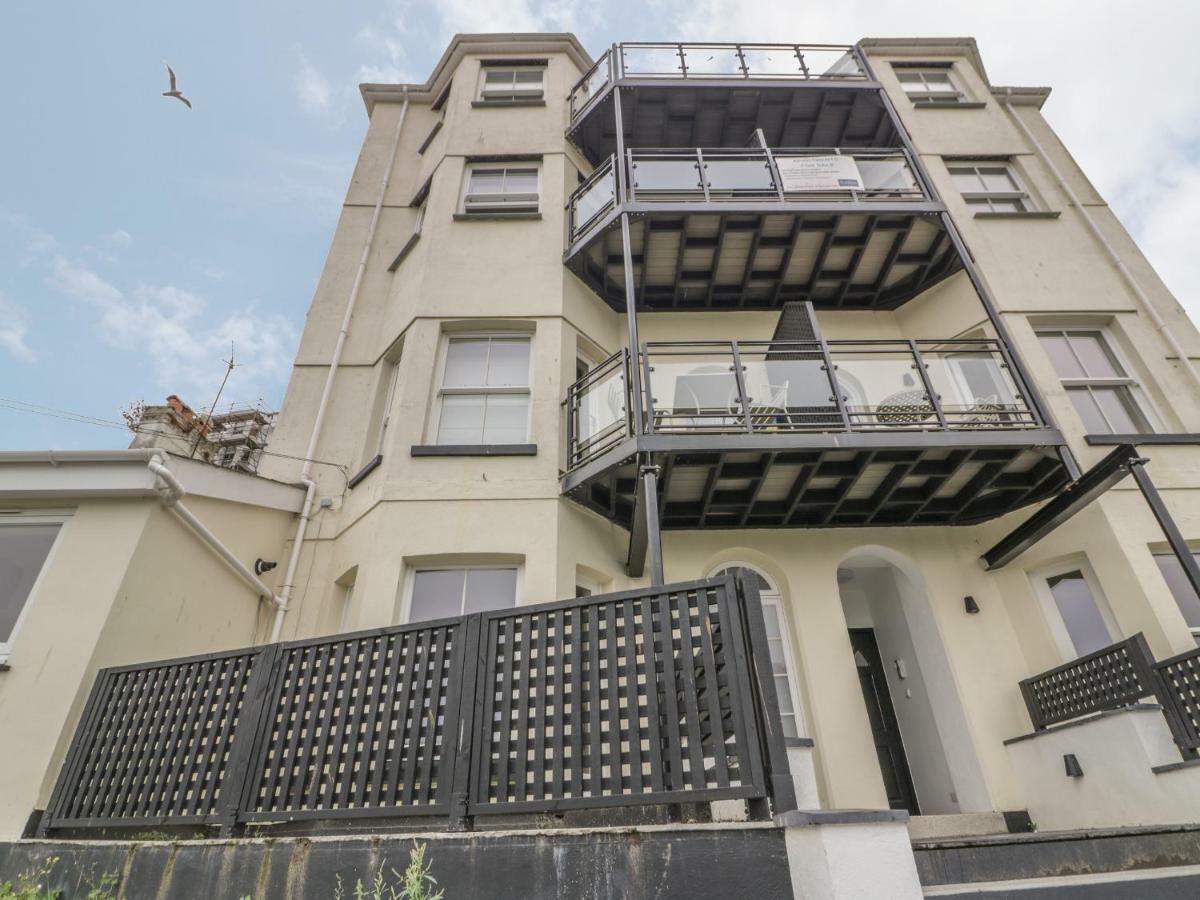 Harbour View Apartment Looe Dış mekan fotoğraf